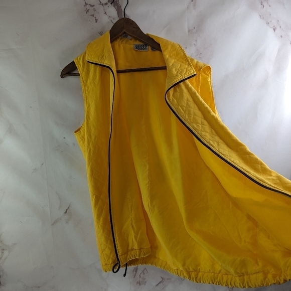 Chicos Jacket Women XL 3 Yellow Vest Black Silk Quilted Lightweight Vintage - Picture 8 of 12